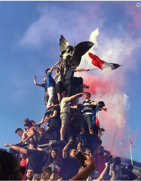 Londoners were stunned as their city became a sea of blue and white, swamping main streets and side alleys alike, taking over cafes, bars and restaurants 